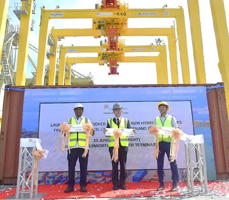 Penang Port labur RM37 juta beli empat kren RTG hibrid baharu