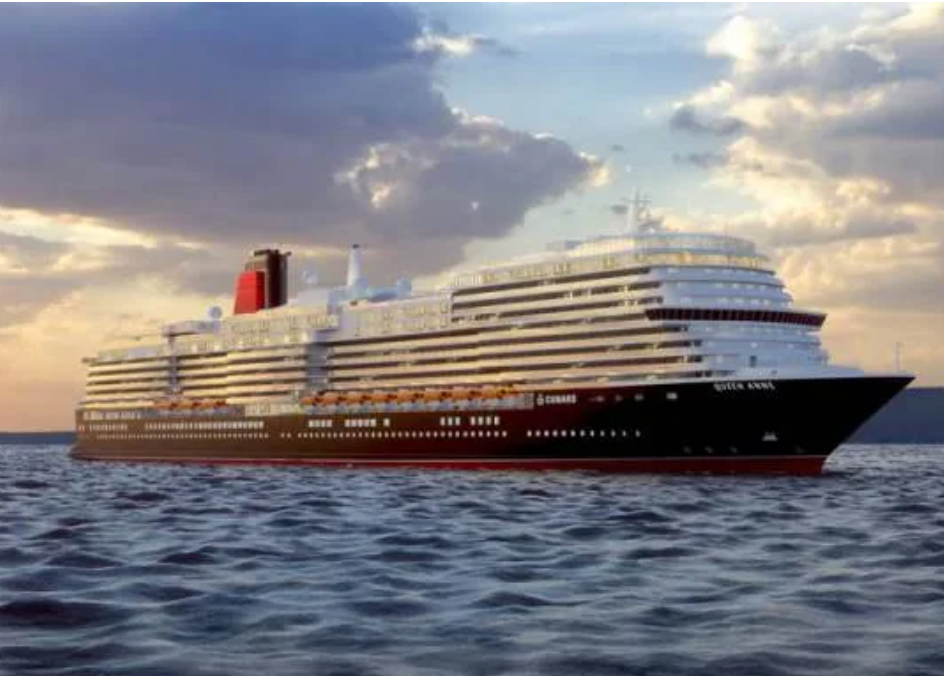        Kapal mewah Queen Anne kali pertama singgah di Pelabuhan Pulau Pinang